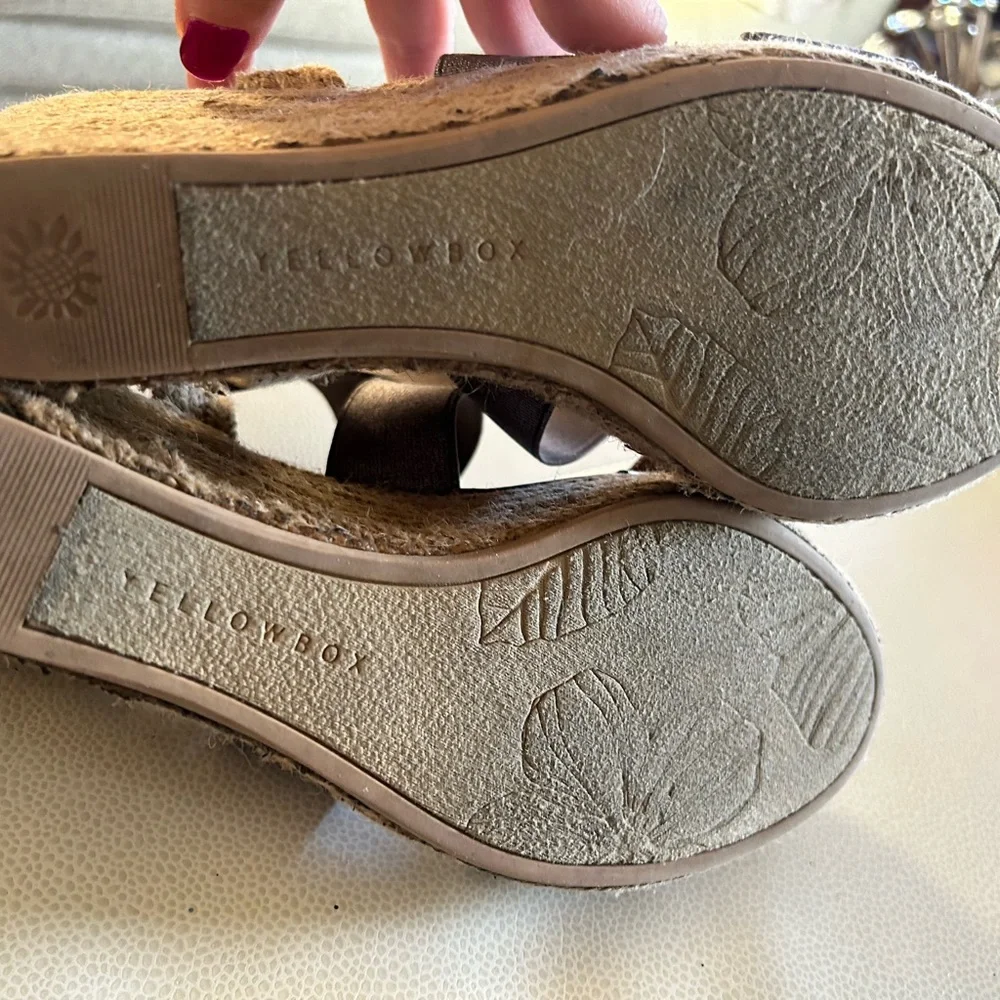 Yellow Box Women's Metallic Espadrille Wedges 8.5 Tan Neutral Strappy Stacked